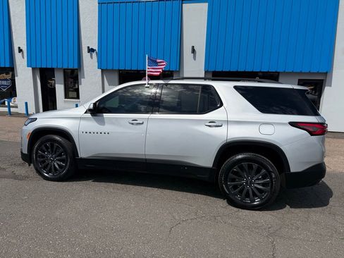Used 2022 Chevrolet Traverse RS w/ LPO, Floor Liner Package AWD/4WD image 13