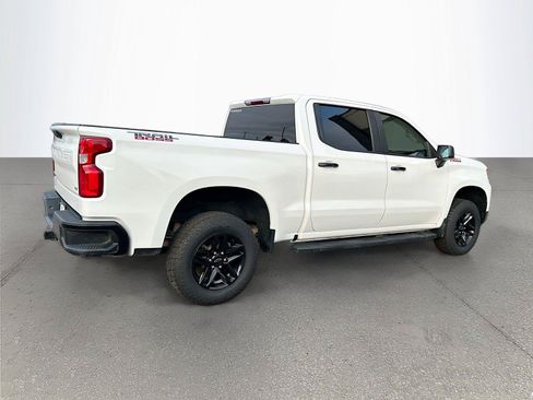 Used 2024 Chevrolet Silverado 1500 LT Trail Boss w/ Protection Package AWD/4WD image 4