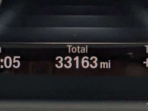 Used 2014 BMW 640i Convertible image 8