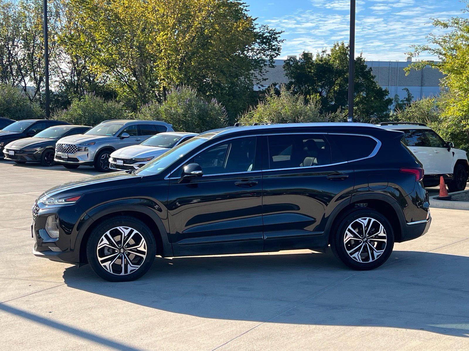 Used 2020 Hyundai Santa Fe Limited FWD image 6