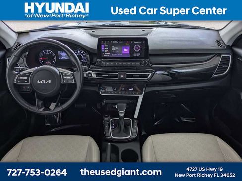 Used 2023 Kia Seltos EX AWD/4WD image 18