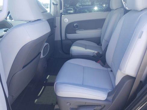 New 2026 Hyundai Palisade Limited FWD image 12