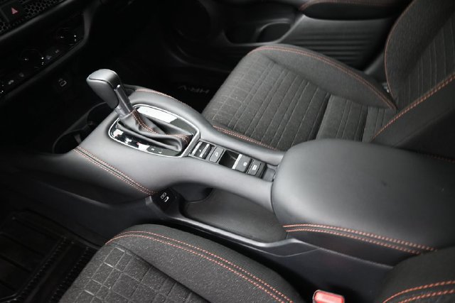 Used 2025 Honda HR-V Sport image 29