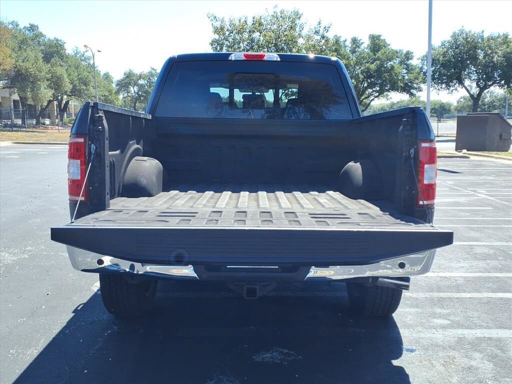 Used 2018 Ford F150 XLT w/ Equipment Group 302A Luxury AWD/4WD image 17