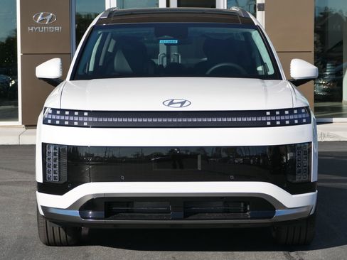 New 2026 Hyundai Ioniq 9 Calligraphy AWD/4WD image 5