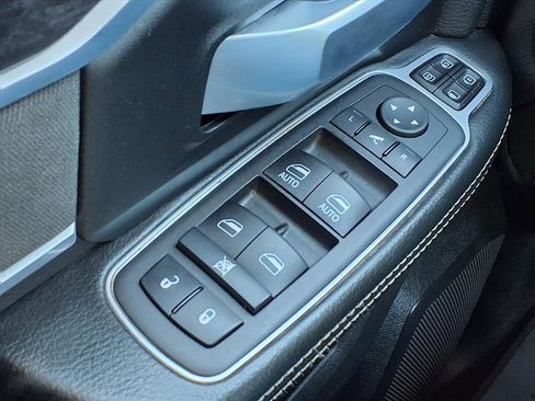 Used 2024 RAM 2500 Big Horn image 15