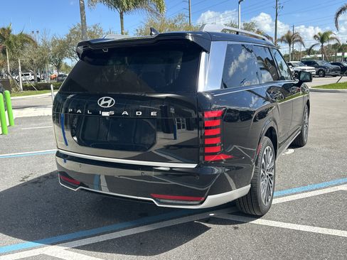 New 2026 Hyundai Palisade Calligraphy FWD image 6