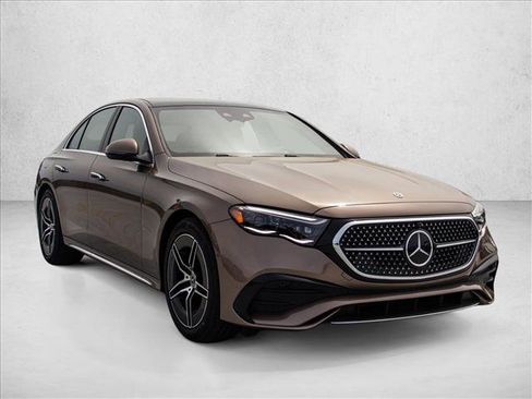 New 2026 Mercedes-Benz E 350 4MATIC Sedan image 3