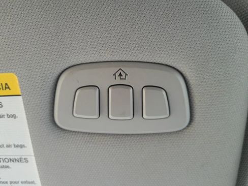 Used 2024 Ford Explorer Limited image 54