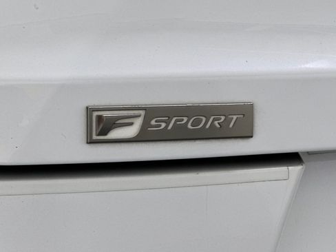 Used 2019 Lexus UX 250h F Sport AWD/4WD image 27