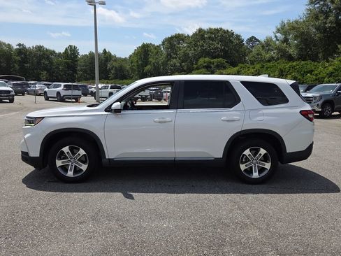 Used 2024 Honda Pilot EX-L image 2
