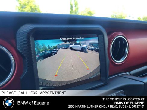Used 2021 Jeep Wrangler Unlimited Rubicon AWD/4WD image 28