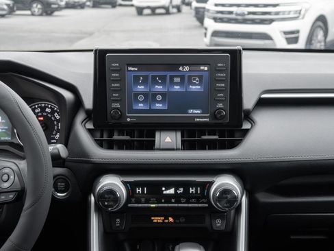 Used 2021 Toyota RAV4 XLE w/ Convenience Package image 33