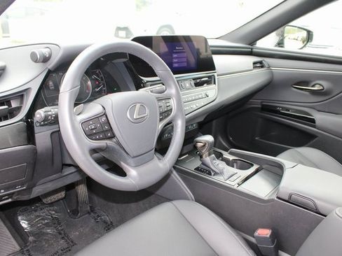 Certified 2023 Lexus ES 350 w/ Premium Package image 12