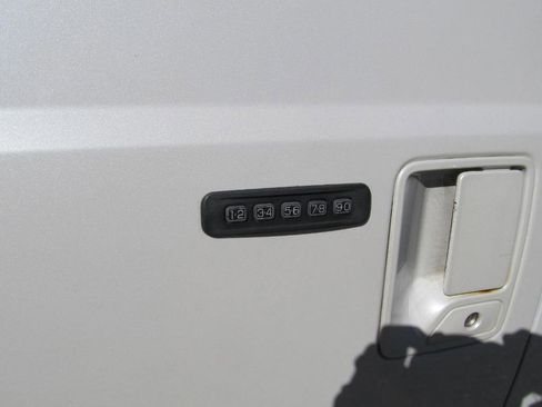 Used 2015 Ford F350 Lariat image 12