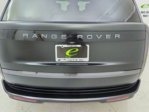 Used 2023 Land Rover Range Rover SE AWD/4WD image 11