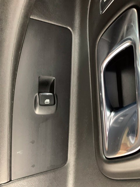 Used 2018 Ford Taurus SEL FWD image 32