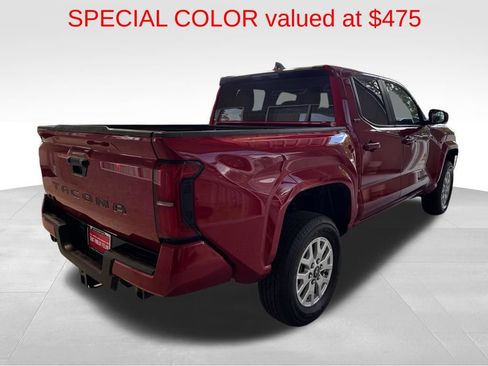 Used 2025 Toyota Tacoma SR5 AWD/4WD image 7