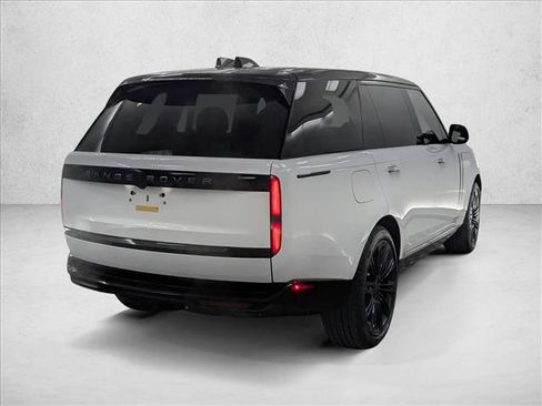 New 2026 Land Rover Range Rover Long Wheelbase SE AWD/4WD image 6
