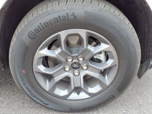 Certified 2025 Ford Maverick XLT w/ XLT Luxury Package AWD/4WD image 16