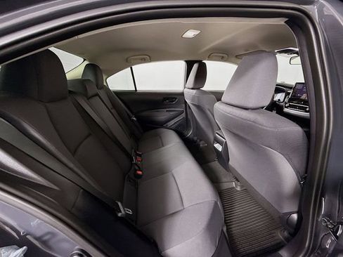 Certified 2025 Toyota Corolla LE image 29