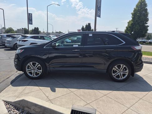 Used 2016 Ford Edge Titanium w/ Equipment Group 301A AWD/4WD image 8