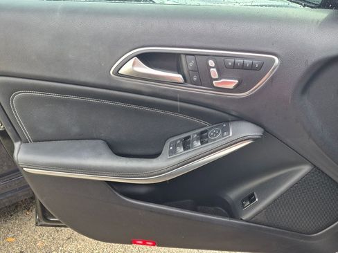 Used 2020 Mercedes-Benz GLA 250 image 7