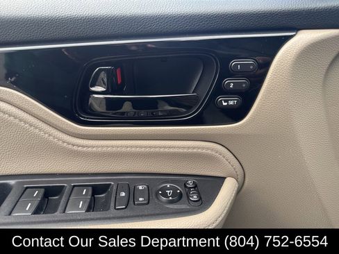 Used 2019 Honda Odyssey Elite image 12