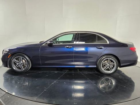 Used 2023 Mercedes-Benz E 350 Sedan image 3