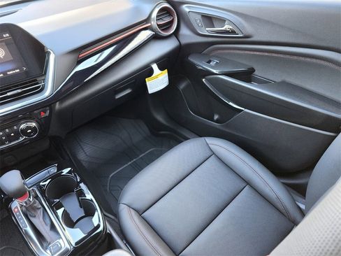 New 2026 Chevrolet Trax RS w/ Sunroof Package image 13