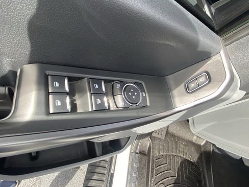 Certified 2025 Ford F250 XL w/ STX Appearance Package image 11