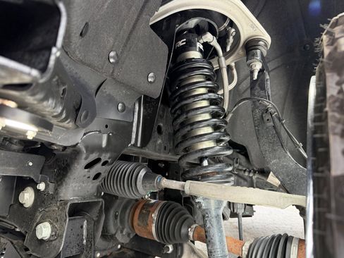 Used 2023 Ford Bronco Wildtrak AWD/4WD image 35