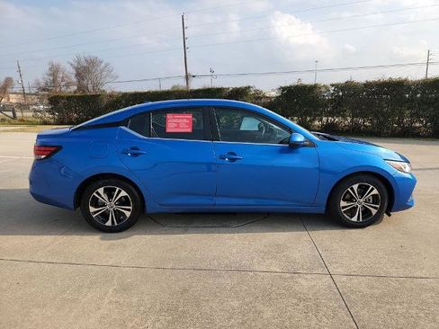 Certified 2023 Nissan Sentra SV image 4