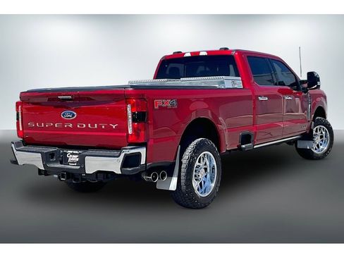 Used 2023 Ford F350 Lariat w/ Lariat Ultimate Package AWD/4WD image 6