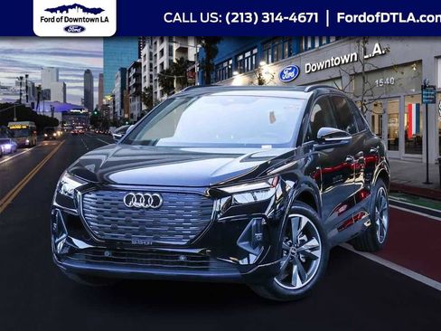 Used 2024 Audi Q4 e-tron Premium Plus w/ Premium Plus image 1