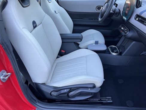 New 2026 MINI Cooper 2-Door Hardtop image 26