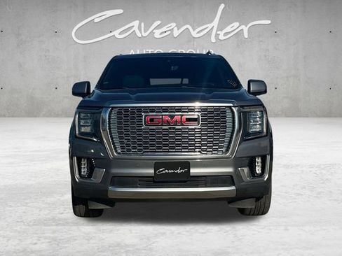 Used 2021 GMC Yukon XL Denali w/ Denali Premium Package RWD image 18