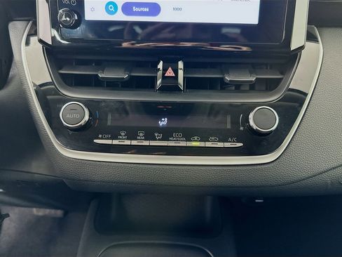 Used 2024 Toyota Corolla LE image 15