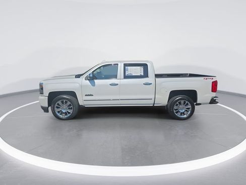 Used 2017 Chevrolet Silverado 1500 High Country AWD/4WD image 5