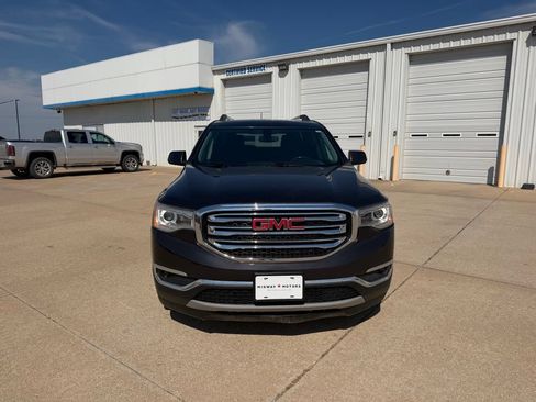 Used 2018 GMC Acadia SLE FWD image 8