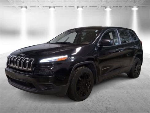 Used 2018 Jeep Cherokee Sport w/ Cold Weather Group image 4