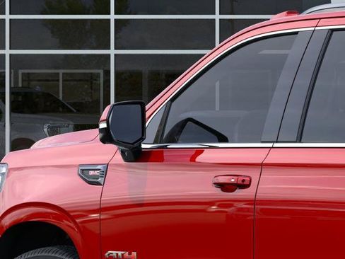 New 2026 GMC Yukon XL AT4 Ultimate AWD/4WD image 36