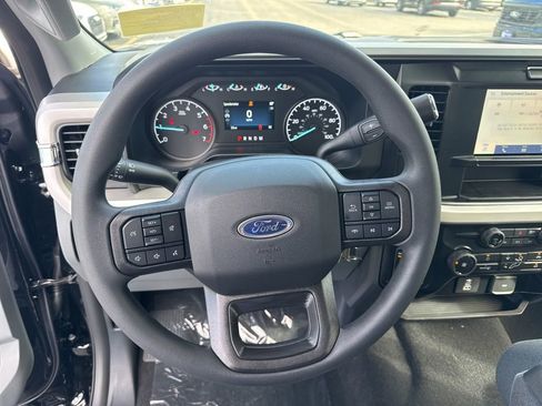 New 2026 Ford F250 XLT w/ FX4 Off-Road Package image 13