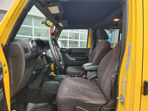 Used 2015 Jeep Wrangler Unlimited Sport w/ Quick Order Package 24S image 26