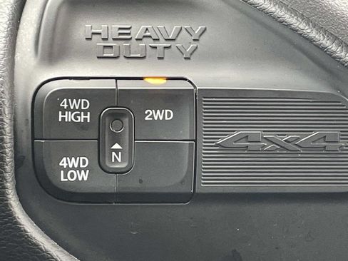 Used 2024 RAM 2500 Big Horn image 25