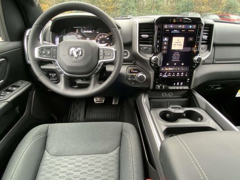 New 2026 RAM 1500 4x4 Crew Cab image 11