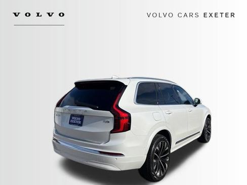 New 2026 Volvo XC90 T8 Plus w/ Protection Package Premier AWD/4WD image 7