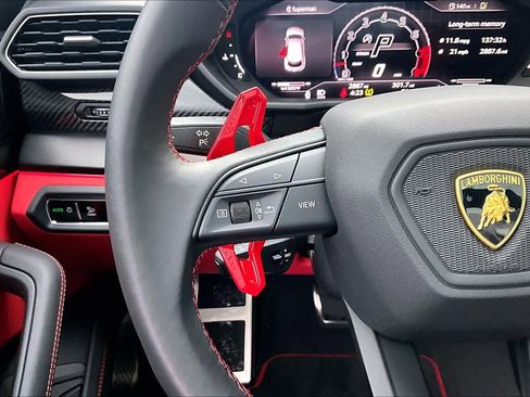 Used 2024 Lamborghini Urus S image 22