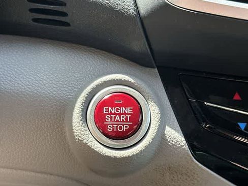 Used 2017 Honda Accord EX-L image 11