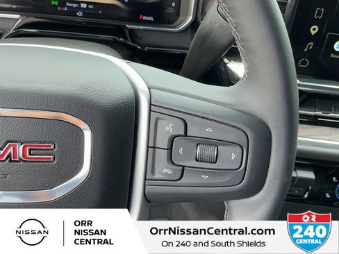 Used 2026 GMC Sierra 1500 SLT AWD/4WD image 20